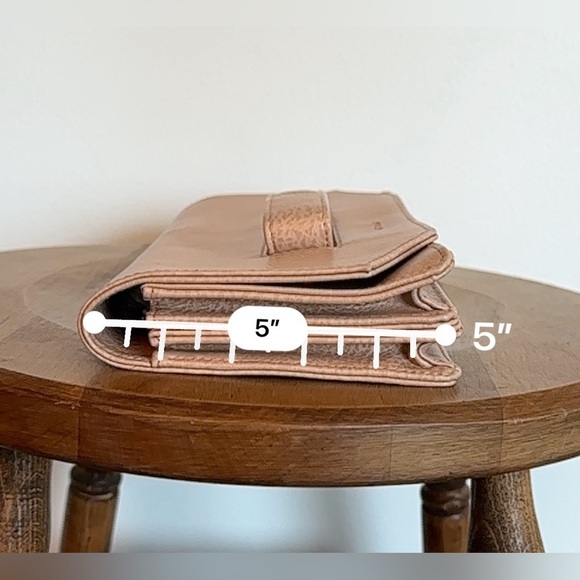 SOLD- MATT & Nat Vegan Abiko  Fold Over Clutch In The Colour Champagne Pink - Picture 10 of 16